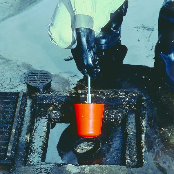 Drain Plug 10"